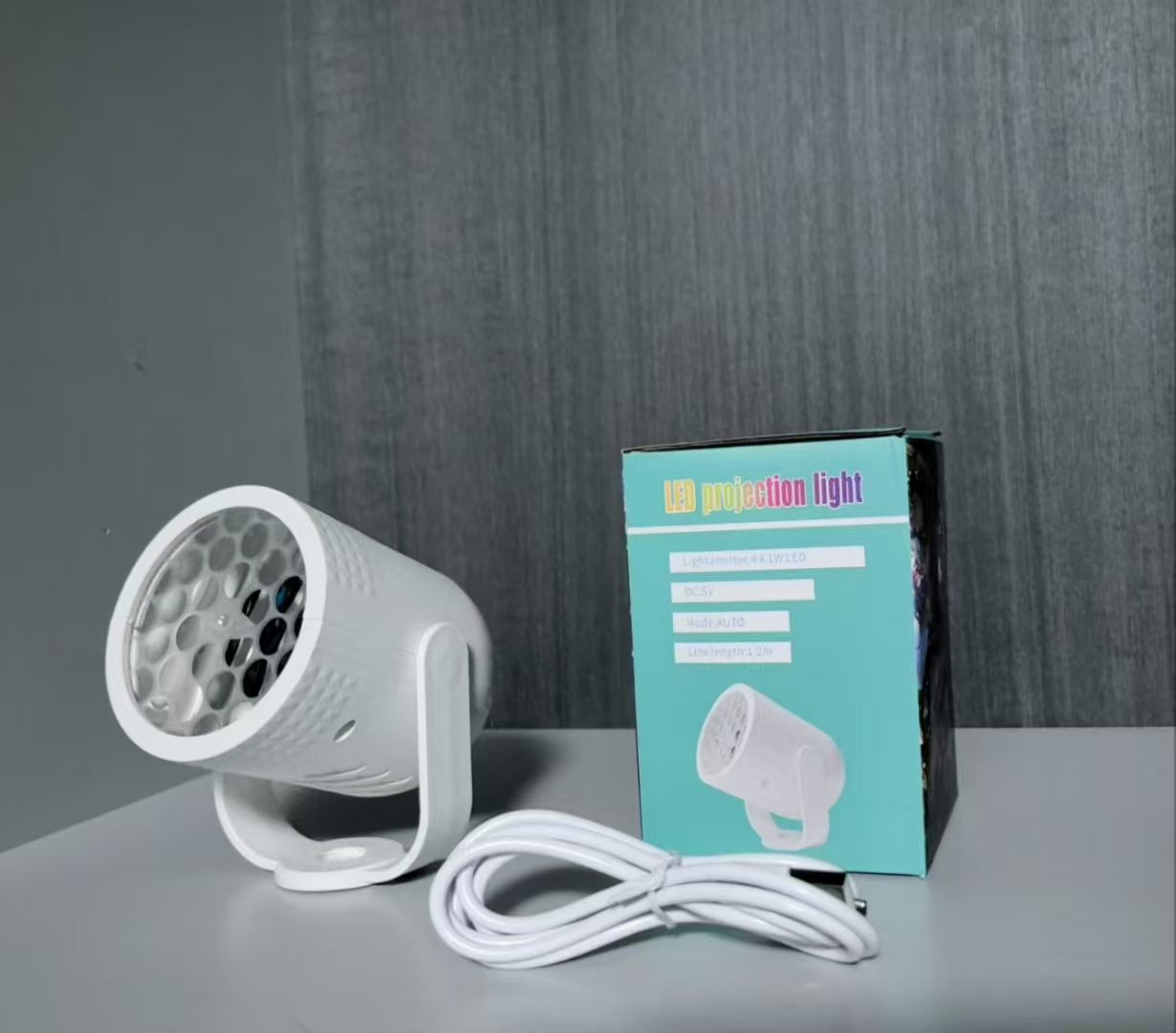 HH-728 LED Christmas Celebration Lamp